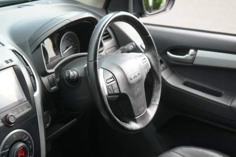 Isuzu D-Max 2.5 Td Blade Pickup 4X4 192 Gk Black #20
