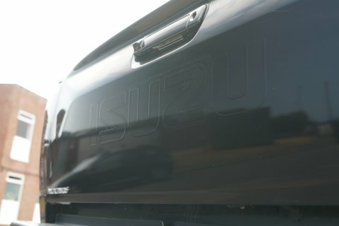 Isuzu D-Max 2.5 Td Blade Pickup 4X4 192 Gk Black #14