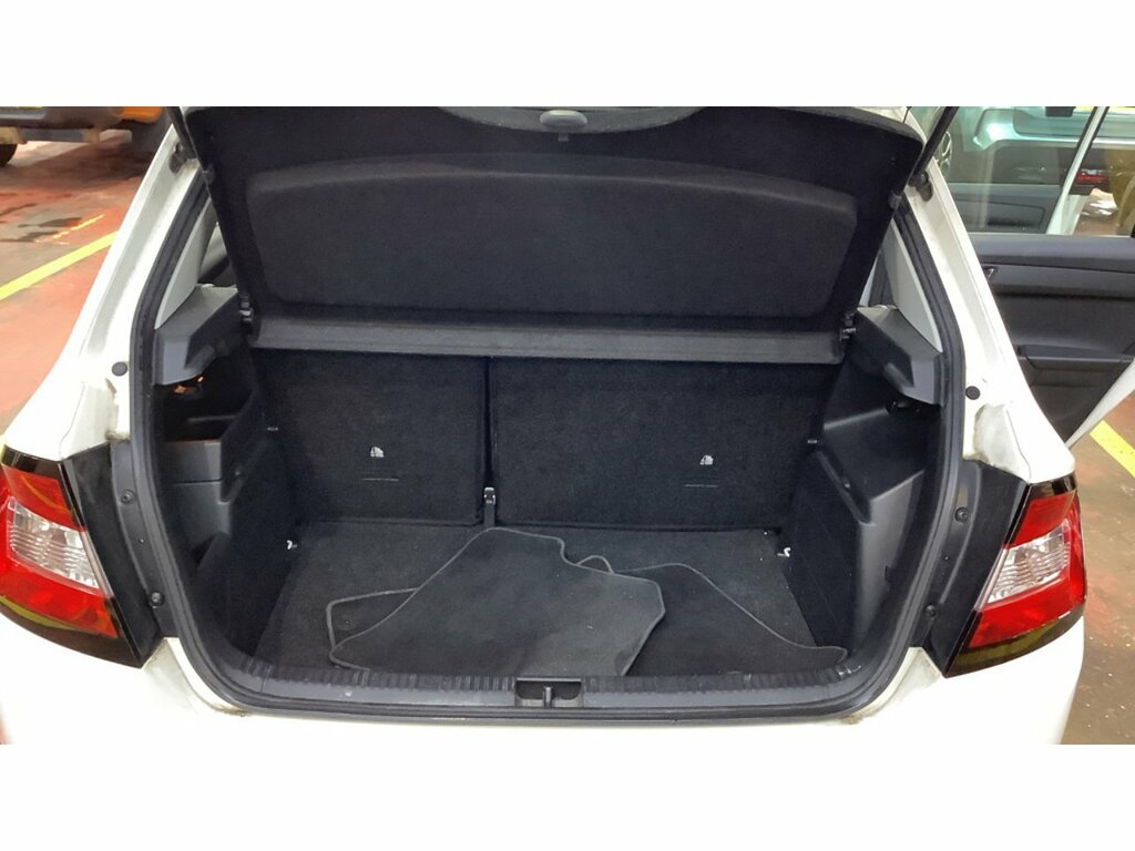 Skoda Fabia Estate Se 1.0 Tsi 110 Ps Dsg Grey #9