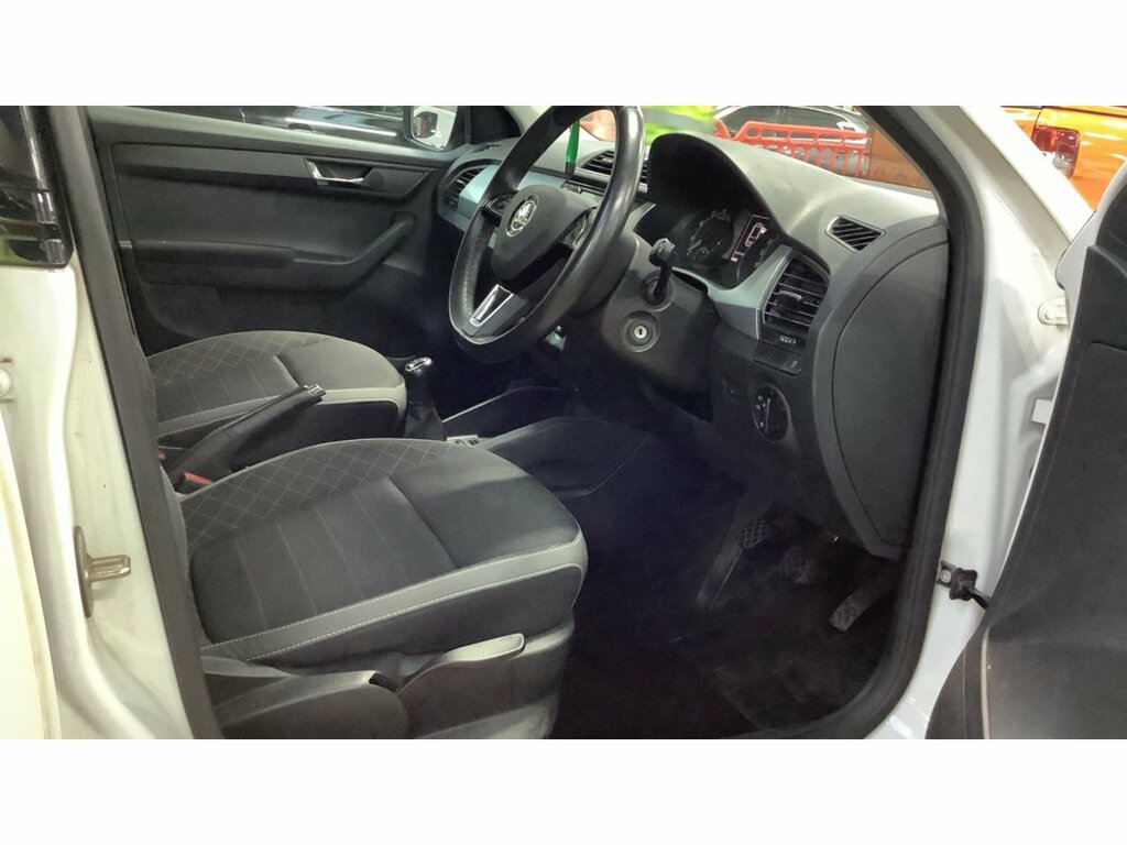 Skoda Fabia Estate Se 1.0 Tsi 110 Ps Dsg Grey #11
