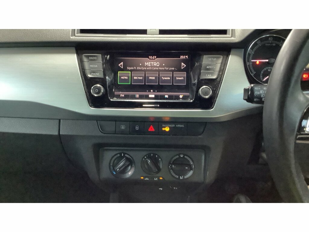 Skoda Fabia Estate Se 1.0 Tsi 110 Ps Dsg Grey #13
