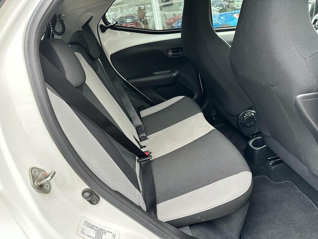 Toyota Aygo Aygo X-clusiv 3 Vvt-i Black #14