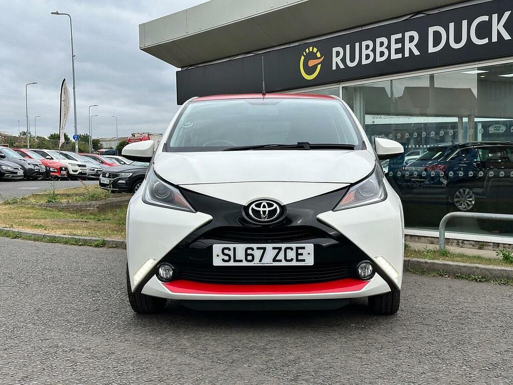 Toyota Aygo 1.0 Vvt-i X-press Euro 6 White #2
