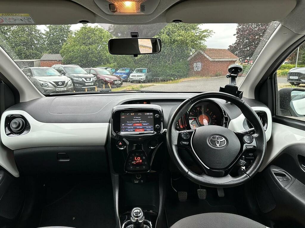 Toyota Aygo Aygo X-clusiv 3 Vvt-i Black #10