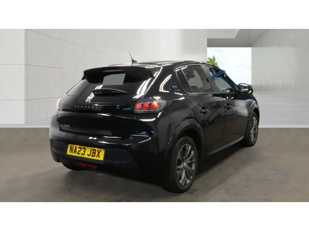 Peugeot e-208 50Kwh Active Premium Hatchback Black #4