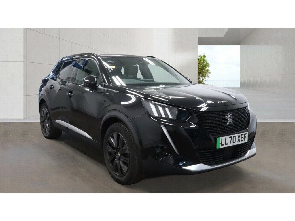 Peugeot e-2008 50Kwh Gt Suv 136 Ps Black