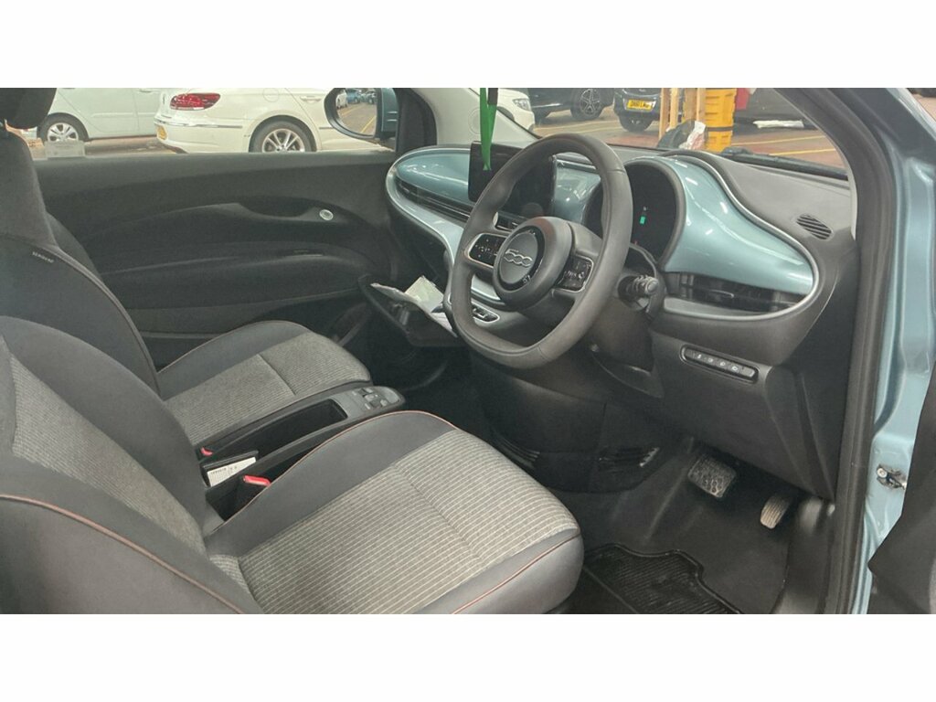 Fiat 500E 87Kw Icon 42Kwh 17In Alloys Winter Pack Blue #10