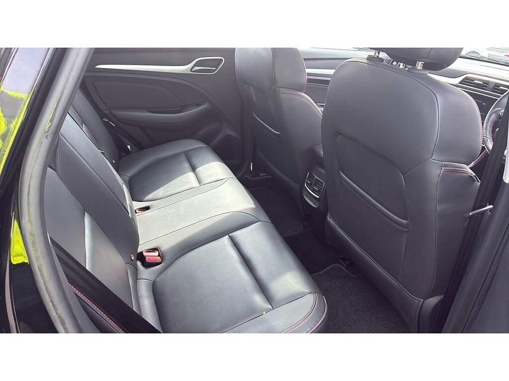 MG ZS 51.1Kwh Trophy Suv 176 Ps Black #6