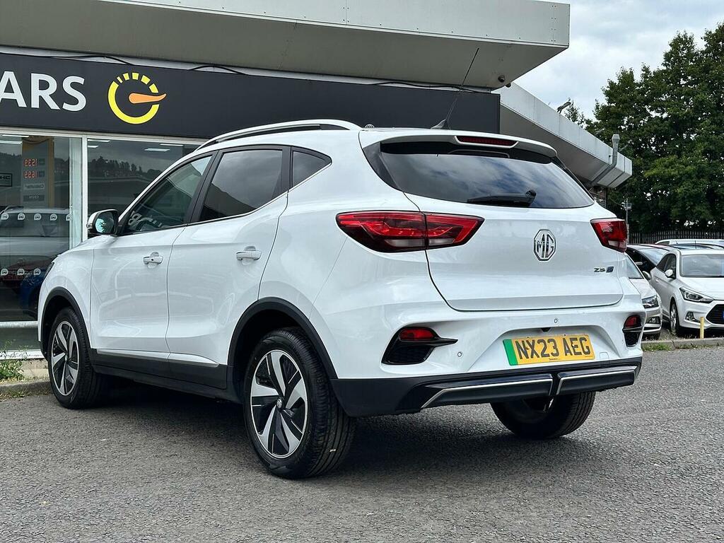 MG ZS 72.6Kwh Trophy Long Range Suv 1 NX23AEG White #4