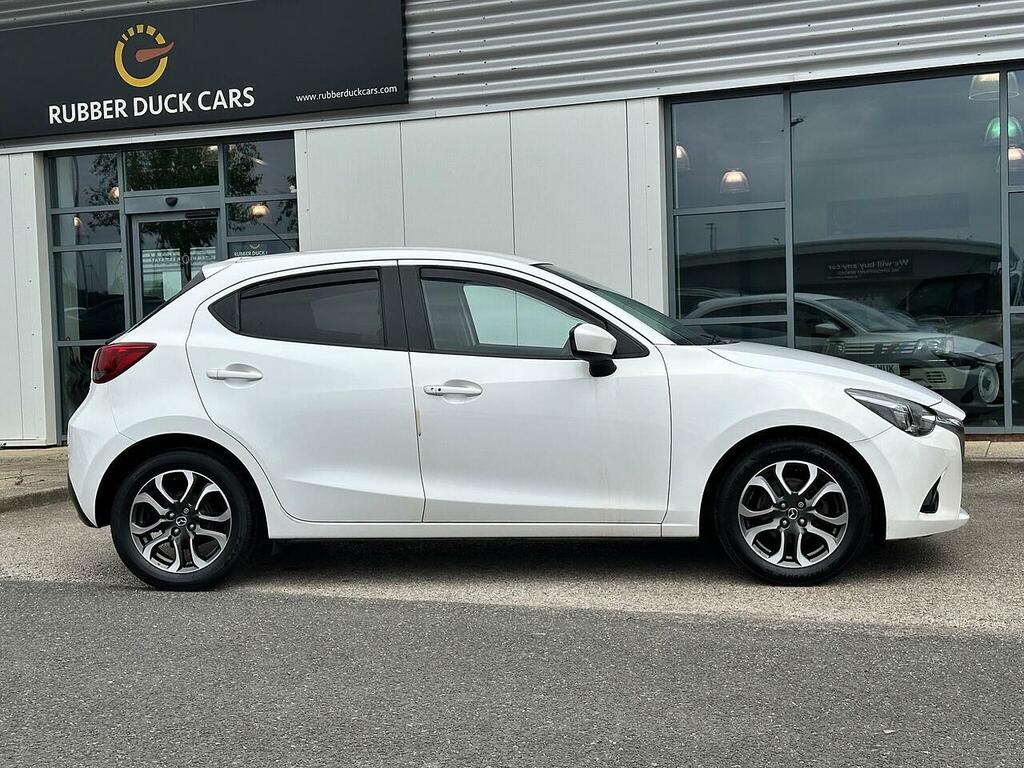 Mazda 2 1.5 Skyactiv-g Sport Nav Euro 6 Ss YO16MKA White #4