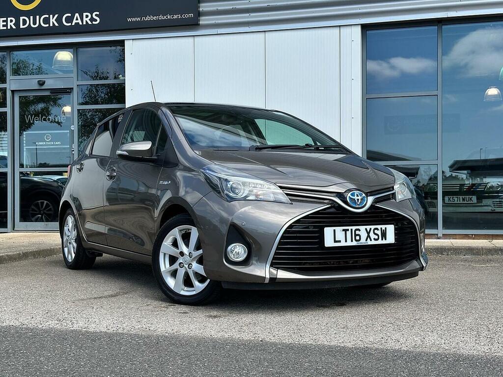 Toyota Yaris 1.5 Vvt-h Excel E-cvt Euro 6 15In Alloy Brown