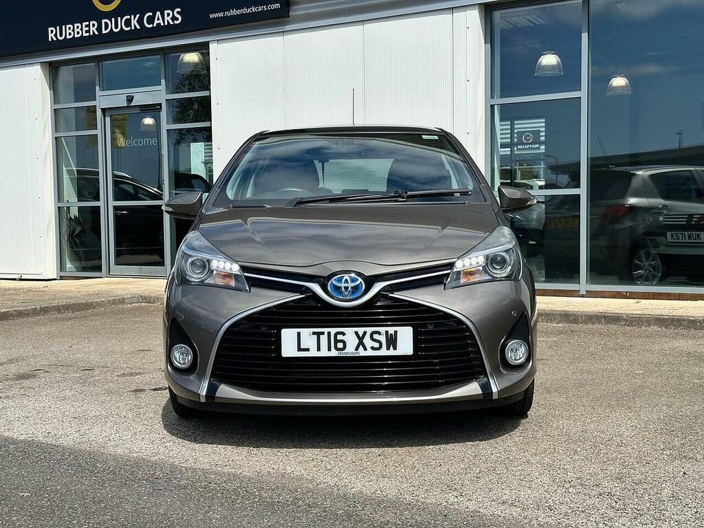 Toyota Yaris 1.5 Vvt-h Excel E-cvt Euro 6 15In Alloy LT16XSW Brown #2