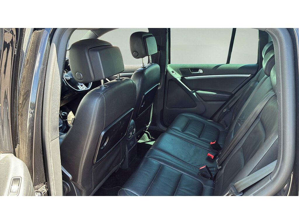 Volkswagen Tiguan 2.0 Tdi Bluemotion Tech R-line Edition Suv Die GD65VWO Black #5