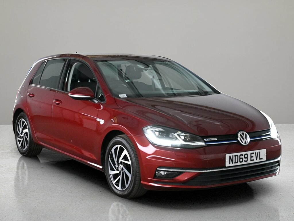 Volkswagen Golf 1.5 Tsi Evo Match Edition Hatchback Man Red
