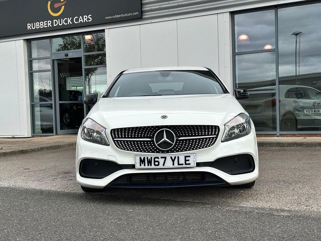 Mercedes-Benz A Class 1.6 A200 Amg Line 7G-dct Euro 6 Ss White #2