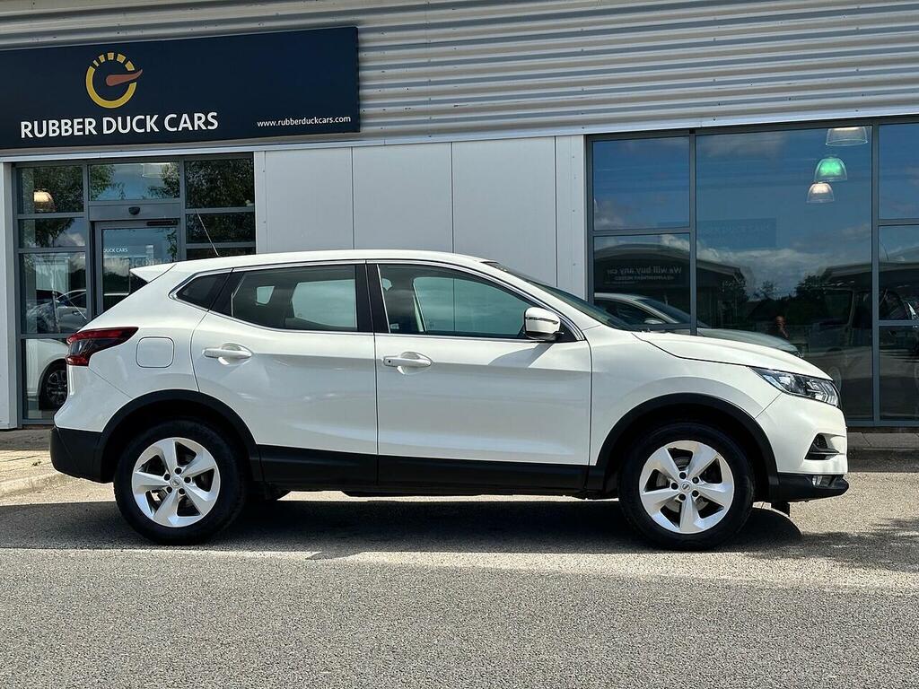 Nissan Qashqai 1.2 Dig-t Acenta Euro 6 Ss White #4