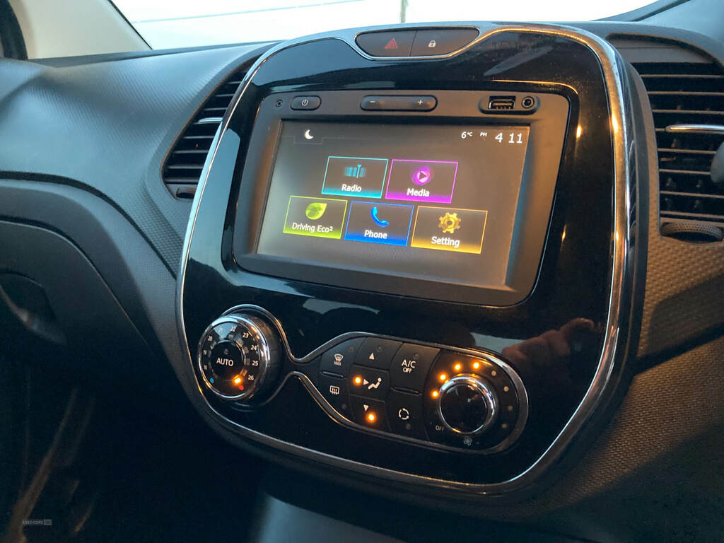Renault Captur 0.9 Tce 90 Dynamique Nav White #13