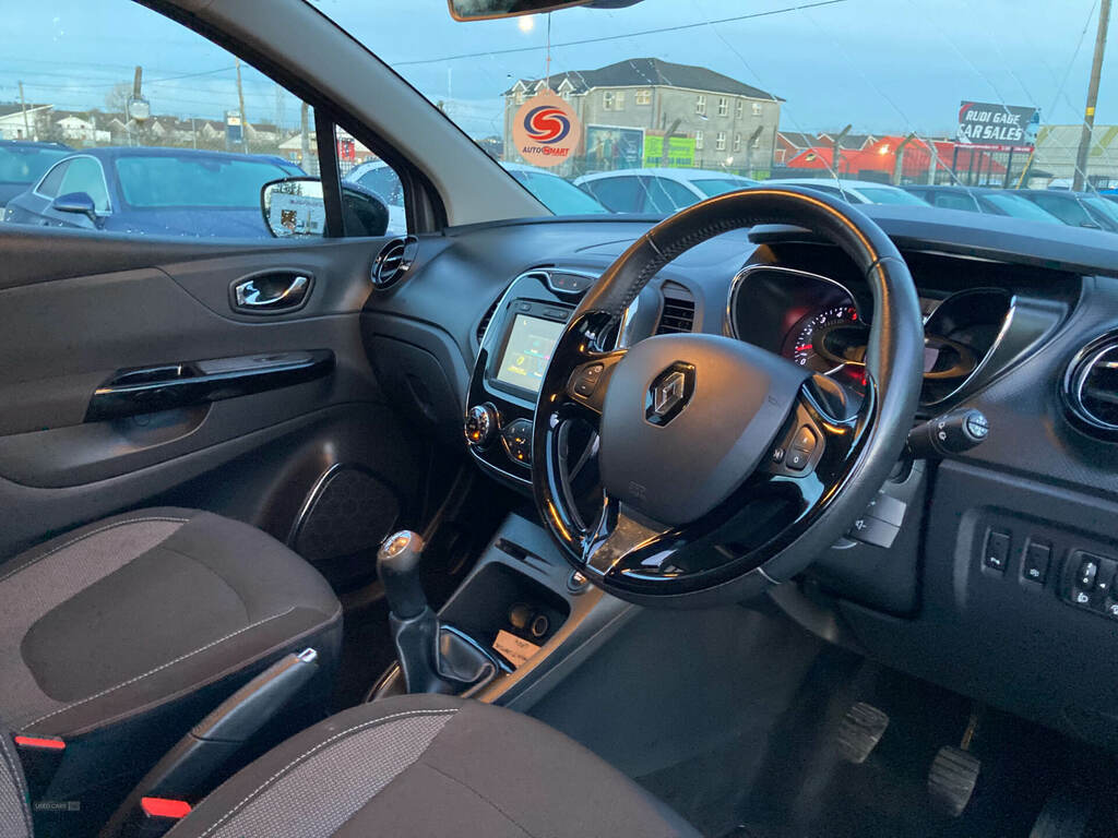 Renault Captur 0.9 Tce 90 Dynamique Nav White #9