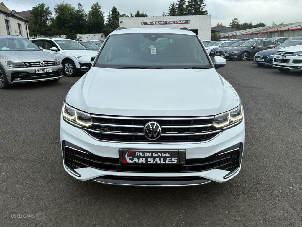 Volkswagen Tiguan 1.5 Tsi 150 R-line Dsg White #2