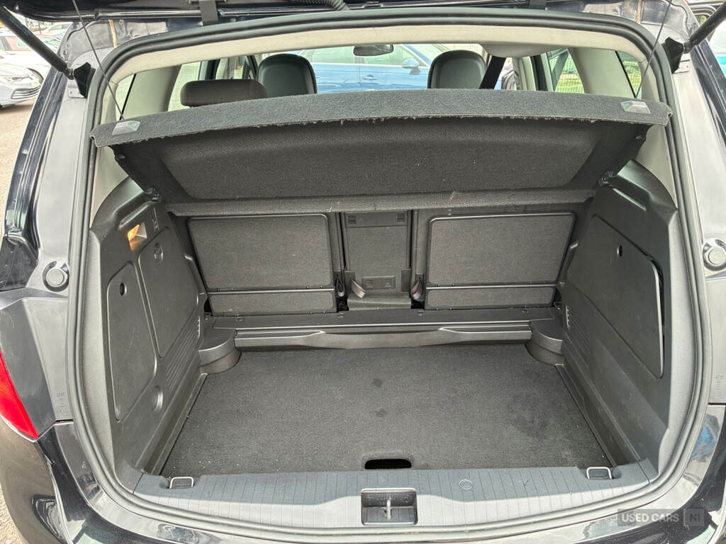 Vauxhall Meriva Petrol Blue #12