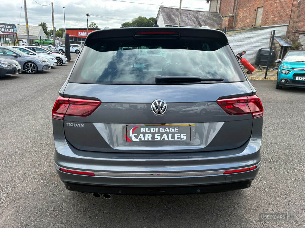 Volkswagen Tiguan 2.0 Tdi 150 R-line Tech Dsg Grey #6
