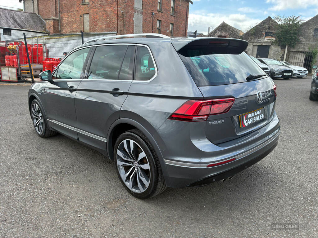 Volkswagen Tiguan 2.0 Tdi 150 R-line Tech Dsg Grey #5