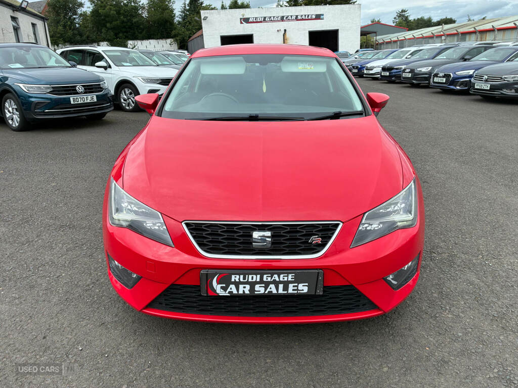 Seat Leon 1.4 Ecotsi 150 Fr Technology Pack Red #2