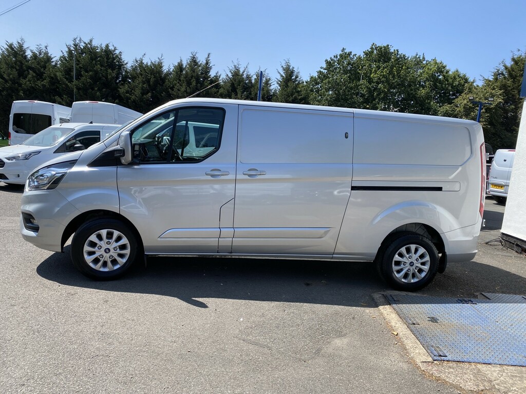 Ford Transit Custom Panel Van 2.0 Transit Custom Limited Van 300 L2 2. LD23RKO Silver #6