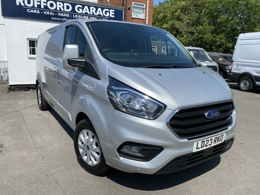 Ford Transit Custom Panel Van 2.0 Transit Custom Limited Van 300 L2 2. LD23RKO Silver