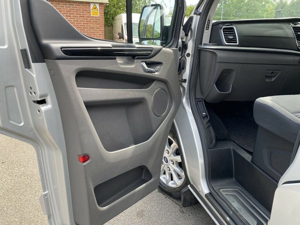Ford Tourneo Custom 320 2.0 Ebl 185 Lwb Titanium X 8 Seat No Vat Orange #19