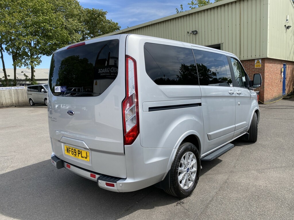 Ford Tourneo Custom 2.0 310 Ecoblue Titanium Silver #3