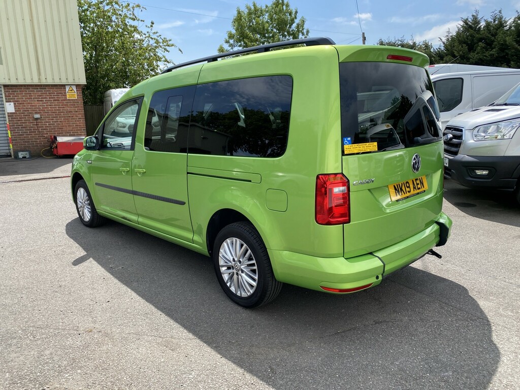 Volkswagen Caddy Maxi Life 2.0 Tdi Green #5