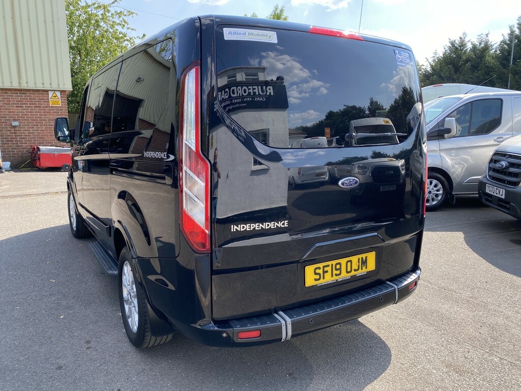 Ford Tourneo Custom 2.0 310 Ecoblue Titanium Black #4