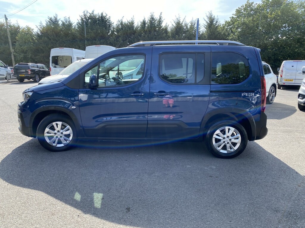 Peugeot Rifter Wheelchair Accessible Vehicle 1.5 Bluehdi Allure P SB21HGK Blue #6