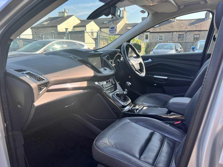 Ford Kuga Kuga St-line Tdci White #33
