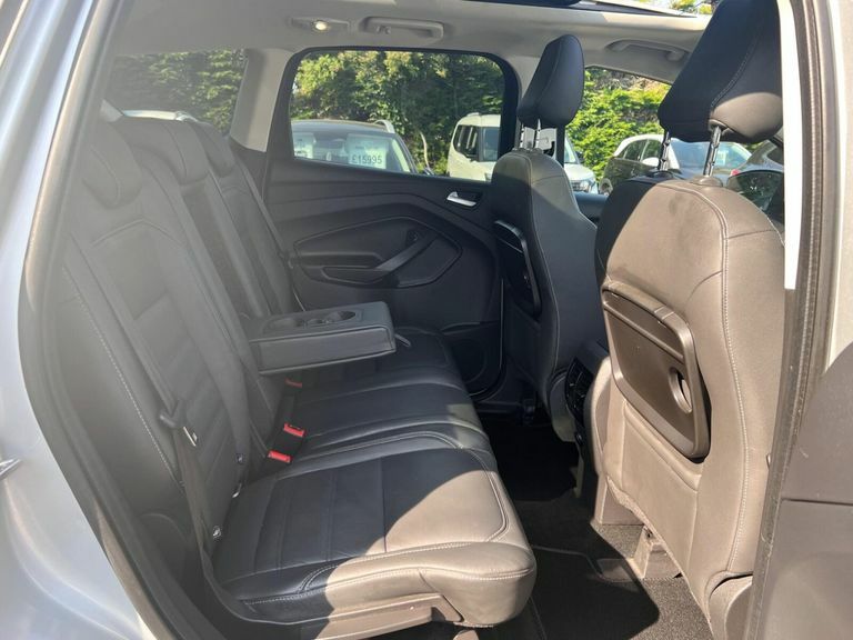 Ford Kuga Kuga St-line Tdci White #23