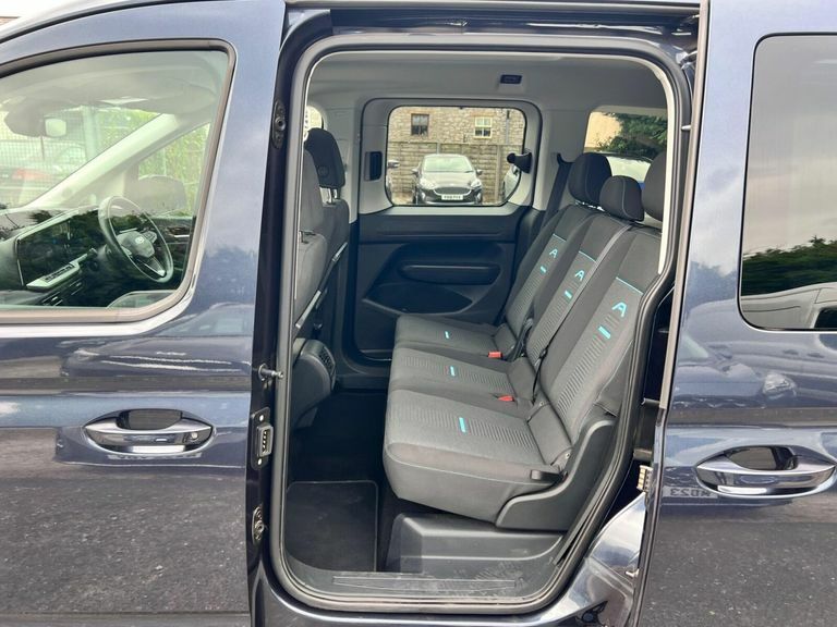 Ford Tourneo Connect Titanium Grey #36