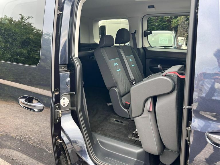 Ford Tourneo Connect Titanium Grey #30