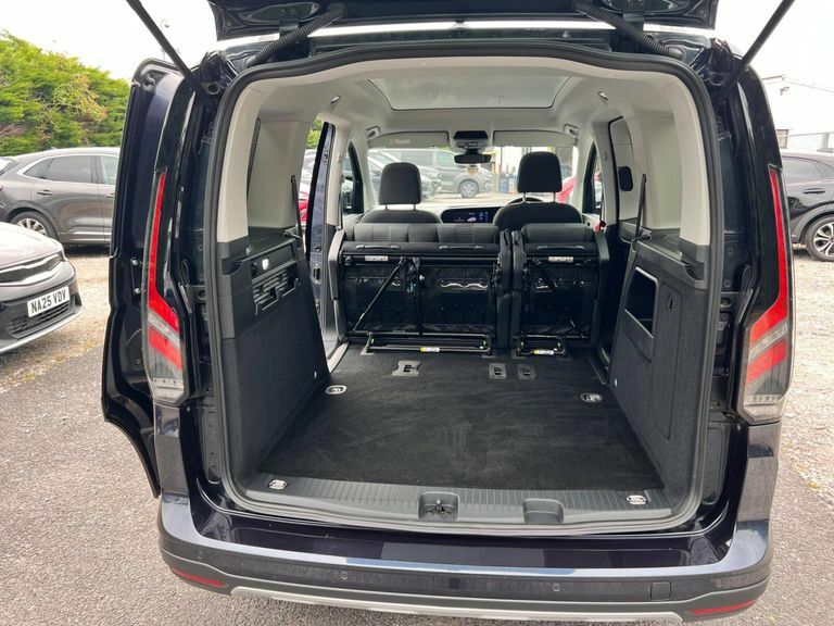 Ford Tourneo Connect Titanium Grey #33
