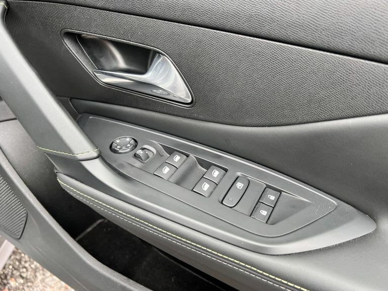 Peugeot 308 308 Active Premium Puretech Ss A Black #22