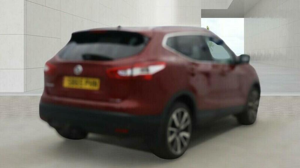 Nissan Qashqai 1.6 Dig-t Tekna 2Wd Euro 6 Ss Red #4