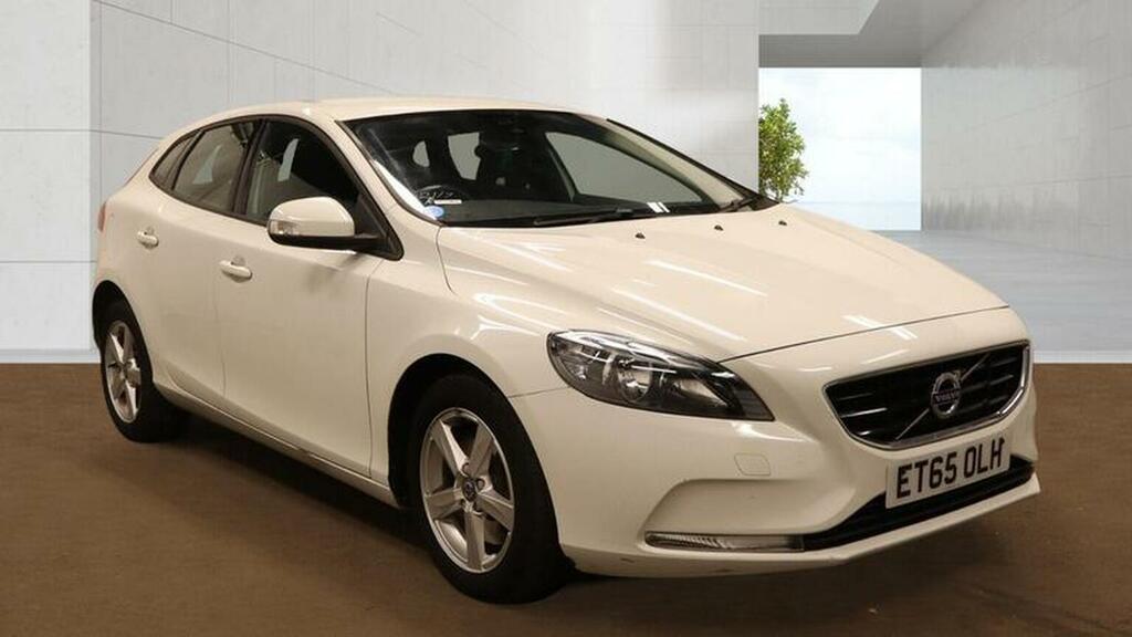 Volvo V40 Hatchback 1.5 T2 Es Euro 6 Ss 201665 White