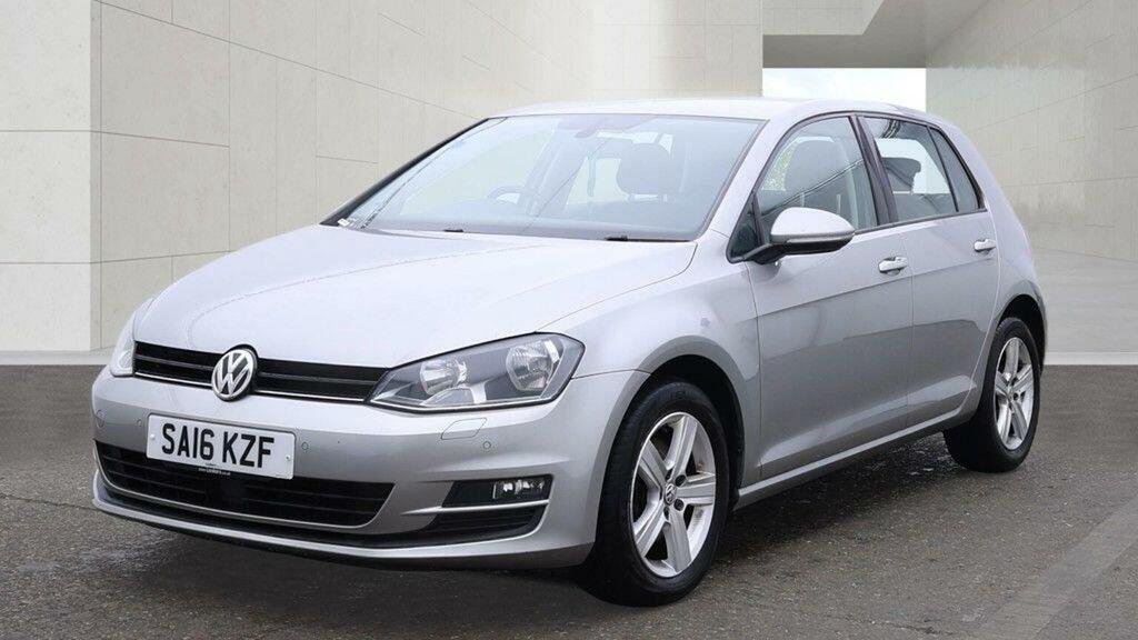 Volkswagen Golf Hatchback 1.6 Tdi Bluemotion Tech Match Edition Ds Silver #2