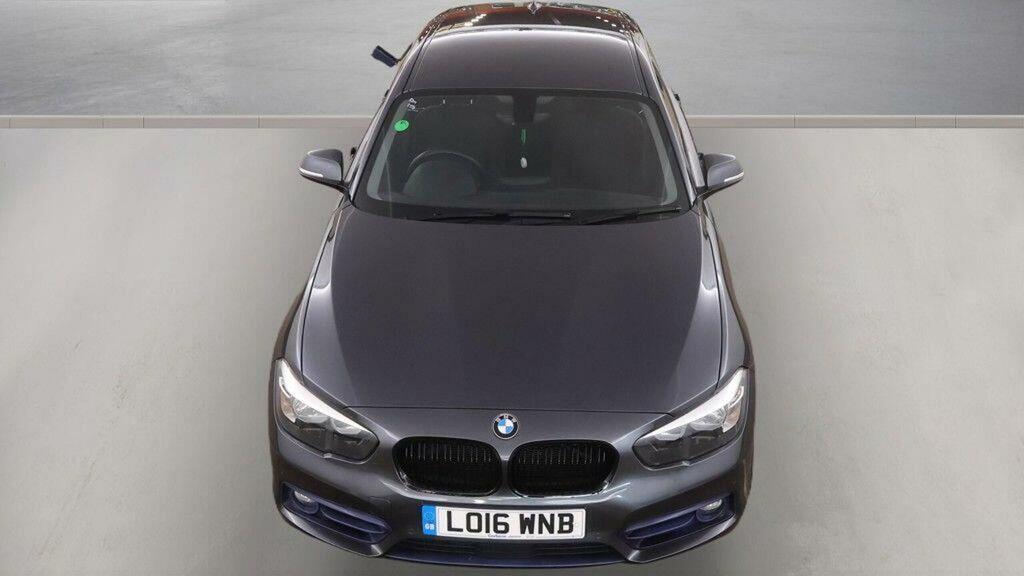 BMW 1 Series 2L M Sport White #7
