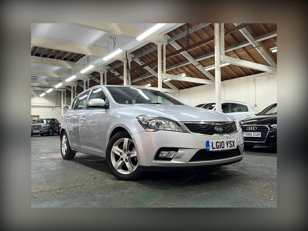 Kia Ceed 1.6 Crdi 2 Euro 4 Silver
