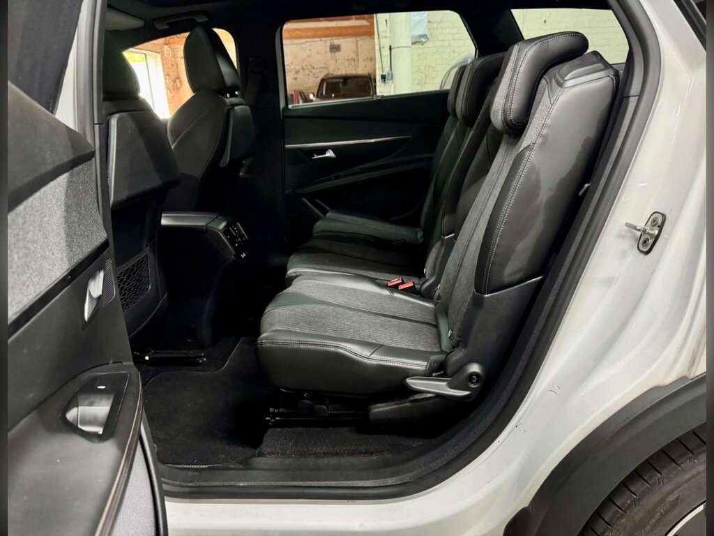 Peugeot 5008 Active Blue #19