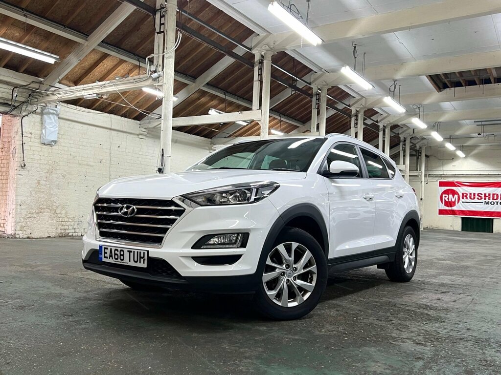 Hyundai Tucson 1.6 Gdi Se Nav Euro 6 Ss White #2