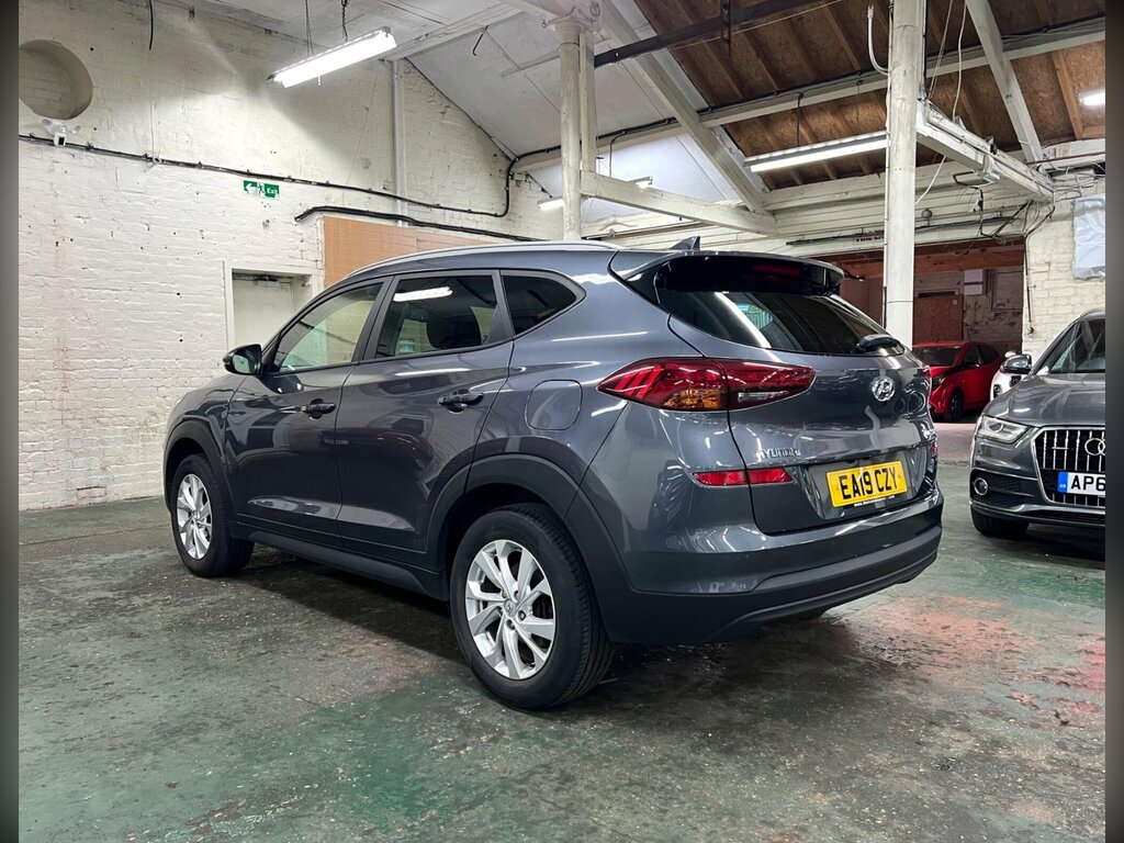 Hyundai Tucson 1.6 Gdi Se Nav Euro 6 Ss Grey #6
