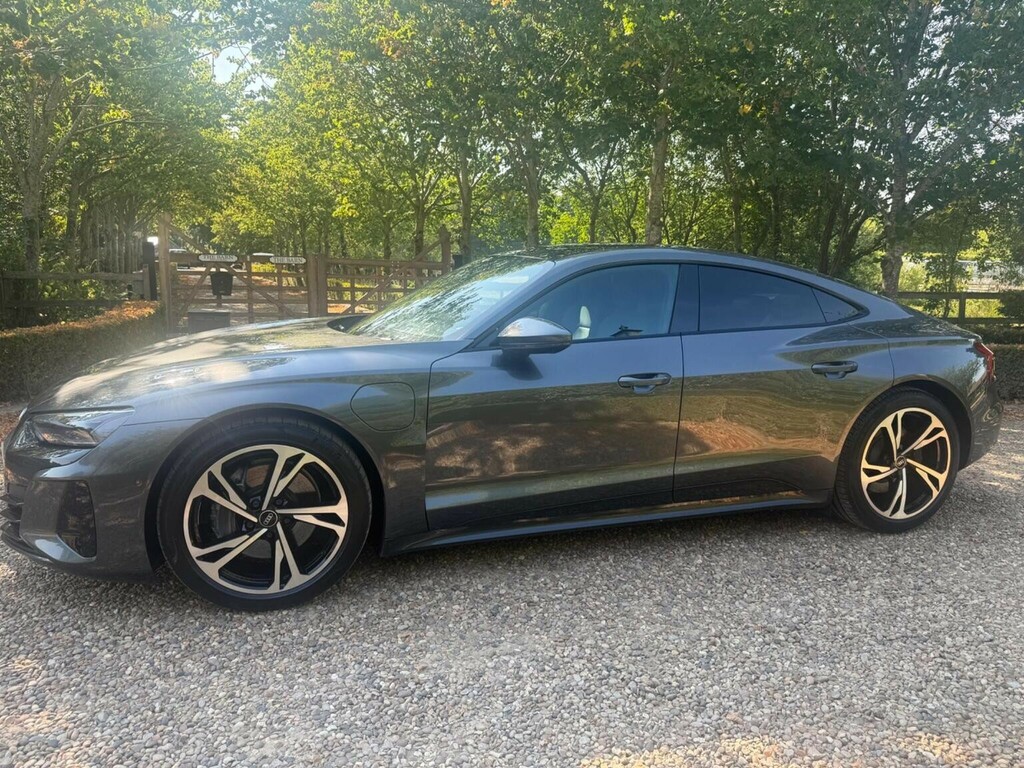Audi E Tron GT Saloon 93.4Kwh Quattro 202222  #5
