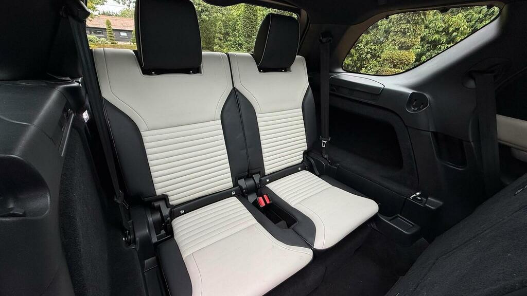 Land Rover Discovery R-dynamic Hse Black #14